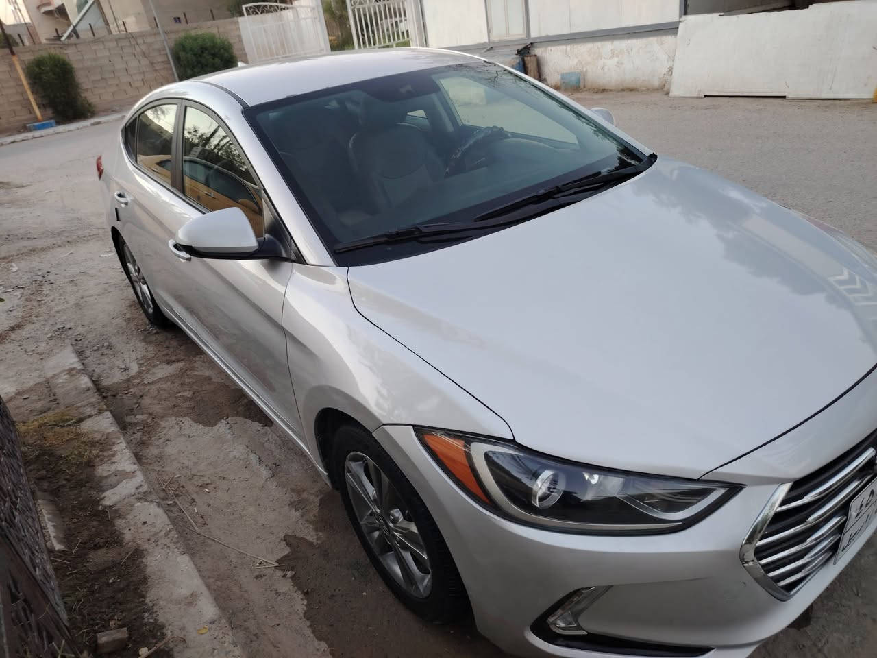 من رخصت الدمن النتره موديل ١٧ أمريكي لون سلفر بيه ضرر قطعتين بنيد بي شبر مصبوغ نفسيته وجاملغ مبدل كير ومكينه شركه مامفتوح برغي ماشيه ١٥٢ السياره جاهزه مابيه نقص برغي السعر ١١٧ ورقه وبيه مجال حك الجيه الاتصال على الرقم *********** وشراي يدلل
