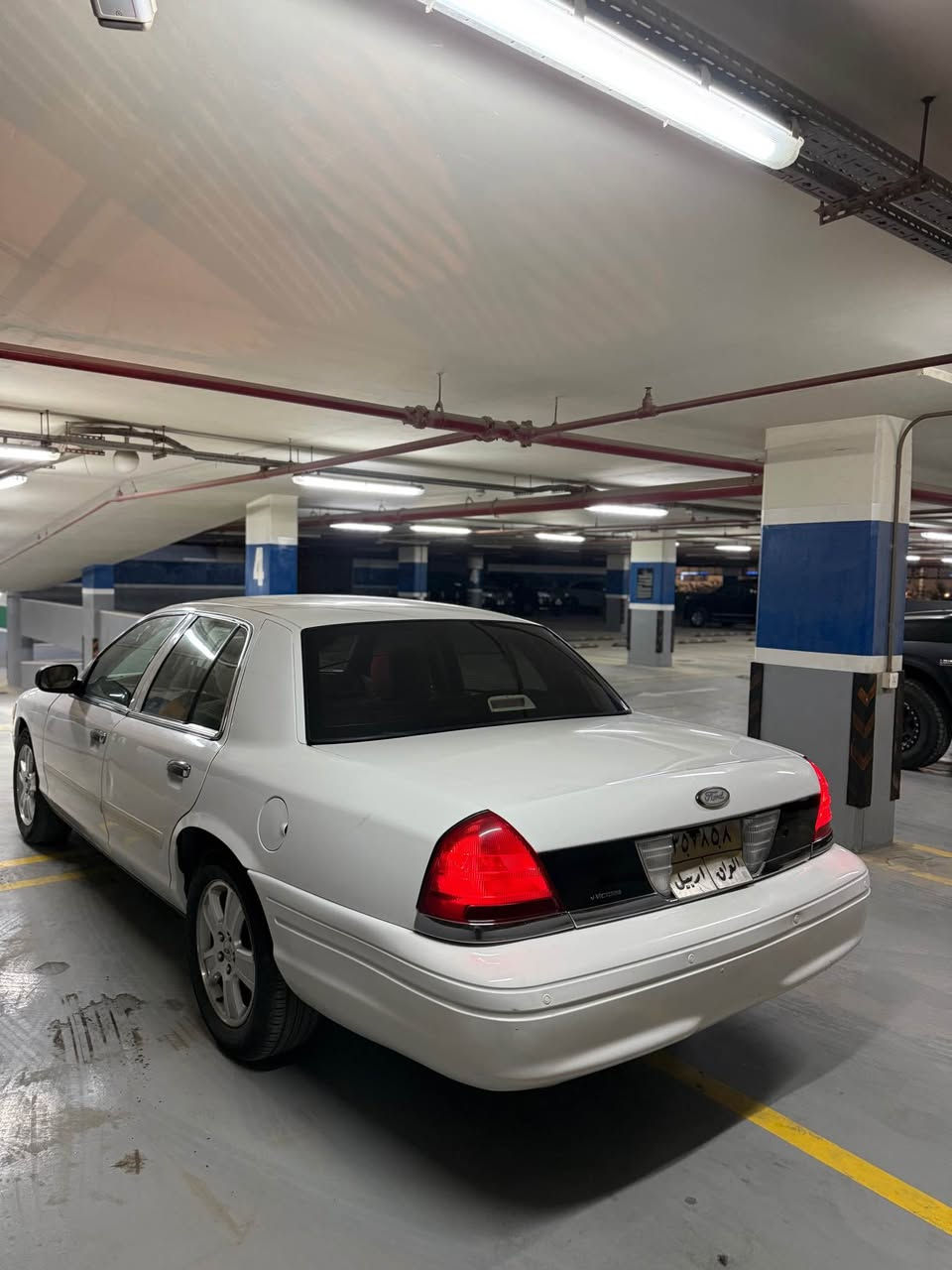 سلام عليكم للبيع فورد فكتوريا مديل 2012 سياره جديده بلاديه كفاله من الضربه ولصبغ ولتبديل مكينه كير حداده تبريد شرط سياره تخم تاير السعر 85 

البصرة المعقل
***********-***********
الاتصال هاتفيًا البصرة, العراق
