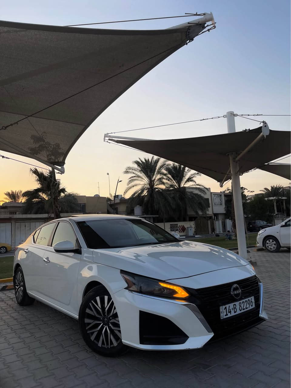 نيسان التيما 2024 
مكينه 2.5 
بصره حره تحويل ثاني يوم 
 ابيض صدفي 
كفاله عامه من دعاميه للدعاميه كفاله حته من البارد 
فقط تقرير ( شغاله ) 
نقص برغي مابيها جاهزه كامله 
المواصفات : 
فول مواصفات :
فتحه 
تحكم كشنات كهرباء 
شاشه الحجم الاكبر كار بلي 
شحن لاسلكي 
تدفئه مقاعد 
تدفئه ستيرن 
رادار امامي 
رادار خلفي 
رادار جانبي نقط عمياء 
حساسات امامي خلفي 
وقوف ذاتي 
لد امامي اشاير لد + زنون بلاد 
تحديد مسار وعدم الخروج من المسار 
سايد بريك بصمه 
اوتو هولد 
كامره خلفيه 
تشغيل عن بعد 
دبل جام 
بيها هواي مواصفات غير مذكوره ....
# مكينه كير حداده كفاله كفاله 
تايرات بلاد مال شركه 
السياره كلها على البلاد حته سبير والعده بلاد 
كتلوكات الشركه بيها 
السعر : 173 وبيها مجال 
رقمي : *********** البصرة, العراق
