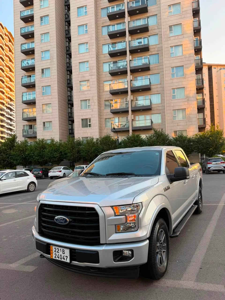 يسم الّه الرحمن الرحيم
F150 2017 XLT فؤرد مواصفات خليجى
فورد F150 موديل 2017
مواصفات XLT
اخت زيرو سيارة مكفولة كفالة عامة 
بؤدى قصير باب كبير مرغوب
مكان فال: سليمانية
ماشية: ٢٩كم  الف كيلو حقيقى
سعر :205$
هاتف ***********وتساب
[hidden information]
محرك V8 ثمانية سلندر  محرك مرغوب
مواصفات خليجي
كير محرك بشرط
بدون صوت وصرف و خلل كل بشرط فحص

سيارة جديد حتى بدون بارد و شخت حيل حيلوة
مواصفات
{ - شاشة كبير - كود باب - تشغيل عن بعد - كشنات كهرباي - 
 - تبريد مركزي - ليد بودي - دراج بدي - كاميرا - حصاص - قوليوم
- تحديد سورعة - بعد }
اربع تاير وويل جديد بدون مصروف
سيارة شرط بدون اى نواقص كير و محرك وحدادي وكاهرباى كل بشرط
سنوية و رقم جديد سنوي بأسمي تحويل غرامة بشرط
