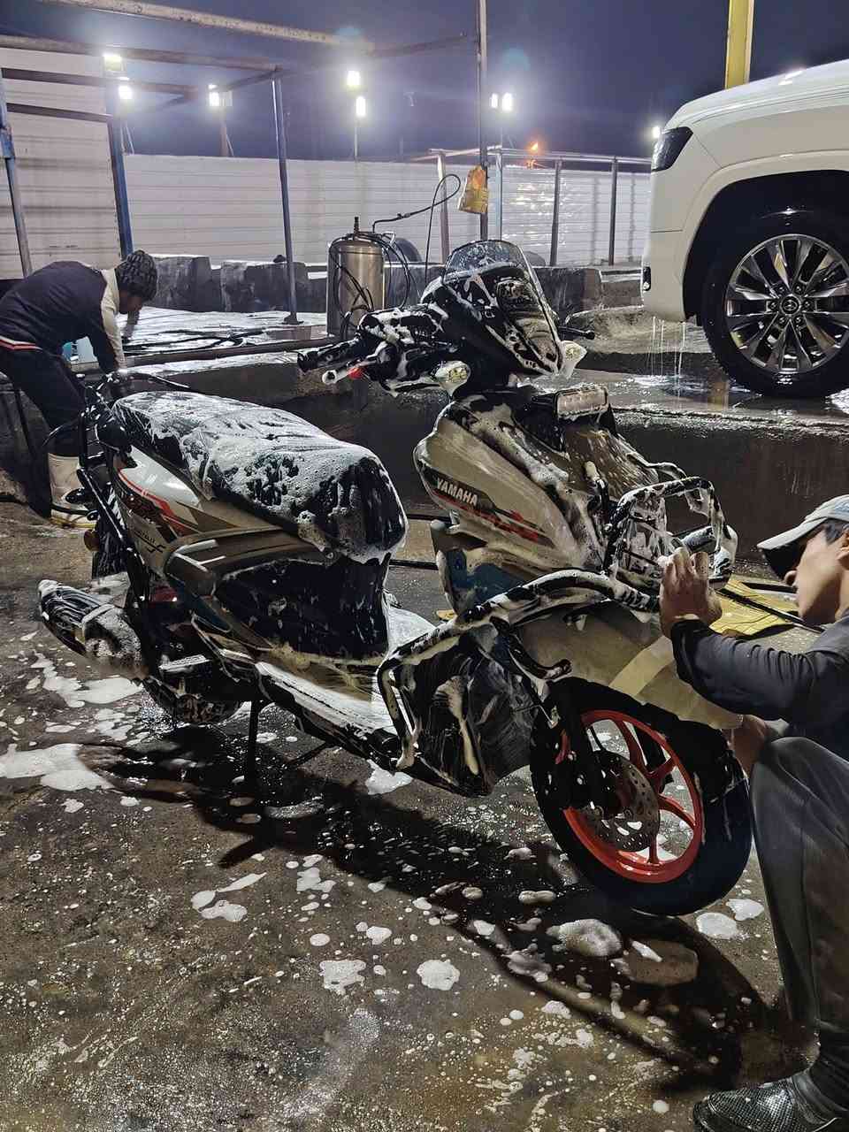 زت ار 24 للبيع ماشيه 2500  دراجه جديده  بل حساب زيروو للستفسار اتصل *********** 
السعر خاص ال مو شراي ليعلق ولا يتصل ولا يستفسر
