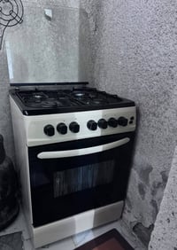 اغراض مستعملة للبيع  جرباية نفر حديد نضيفة ٥٠ الف  غرفة كاملة ٣٠٠ الف ...