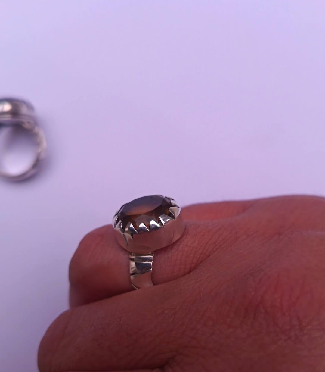 من تحف حجر السيترين (ذهب الرجال)  صياغة يدوية والمقاس 22-22ونص  +السعر خاص


**إذا كنت صاحب هذا الإعلان وتريد حذفه لأي سبب، رجاءا أرسل رسالة إلى الدعم الفني**