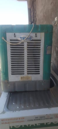 سنك متر نضيف جدن سعره 60+مبرده زغيره شغاله كامله حته واتر بم شغال سعره...