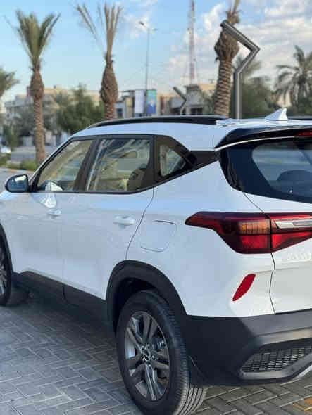 السلام عليكم
للبيع كيا سيلتوز 2023 فول موصفات استلام شركة  خليجي مكفول ماشية35 الف كيلو السيارة فول مواصفات سقف بصمة بصمة ابواب تشغيل عن بعد  بصمه احتياط  سبير ما نازل سيارة مكفولة عدا  شخط  موضوح بل صور السياره رقم أربيل باسمي السعر $$169  بيها مجال المكان بغداد حي الجهاد للاستفسار ***********
