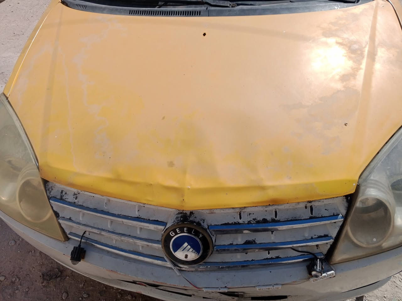 ام كي للبيع موديل 10 مصفره سعر19 قفل تحويل مباشر  مكينه وكير مكفلات مكاني السكنريه حصوه رقم موبايل ***********
