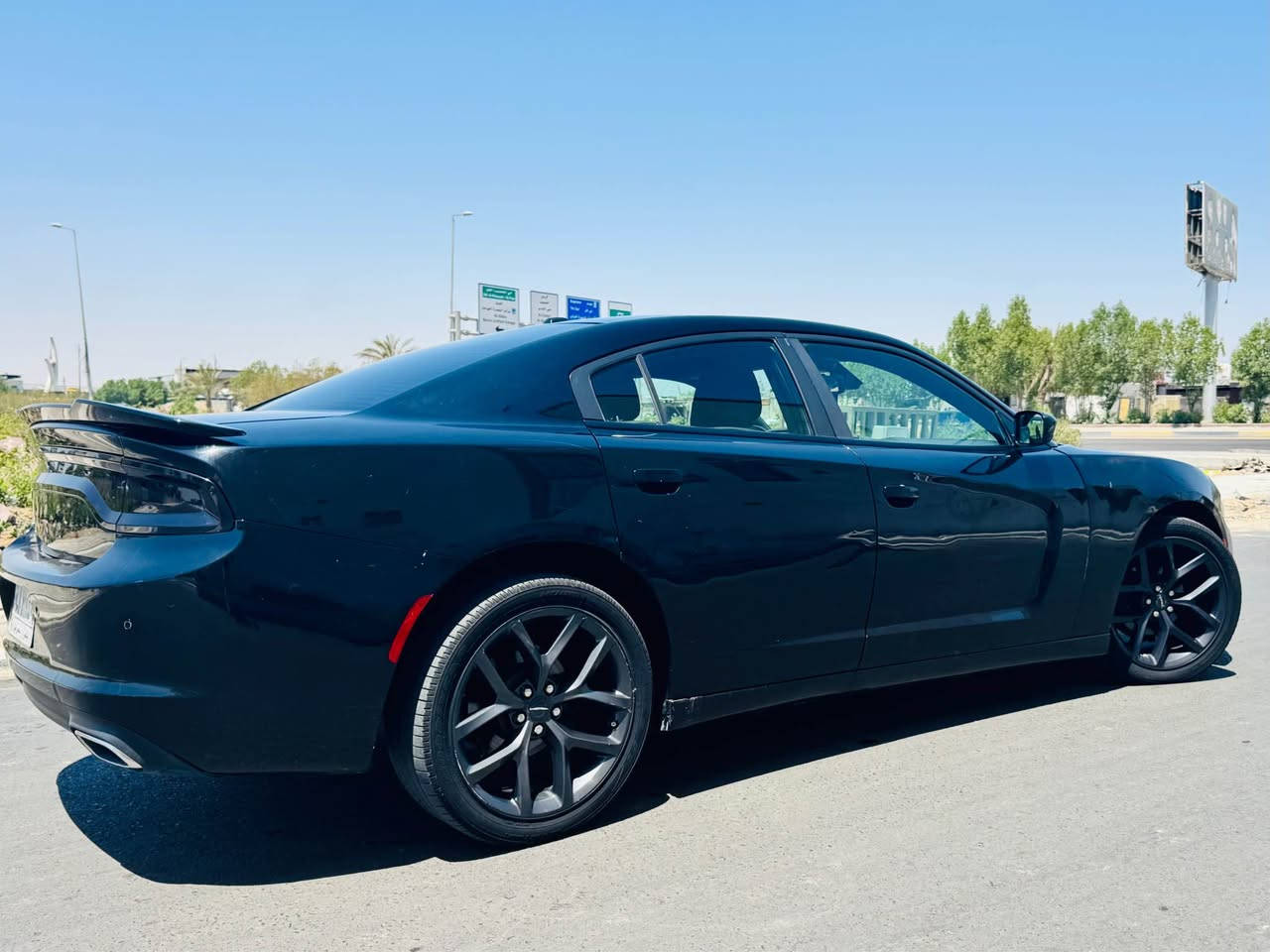 جارجر 15 اصل رقم بصرة تحويل مباشر 
SXT
شاشة كبيرة 
كير محرك  تبريد كلة كفالة 
ماشية 107 مايل
حادث جانبي باب بارد ومدكر امامي نصه صبغ 
البصرة المعقل 
السعر ١٦٠ وبيه مجال بسيط
*********** البصرة, العراق
