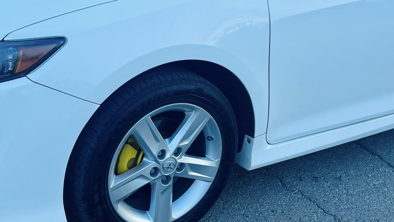 تويتا كامري موديل 2014seسونر موجود سيارة گير وو محرك بشرت مامفتوح سعر145$.  ***********. ***********.  سيارة بسمي
