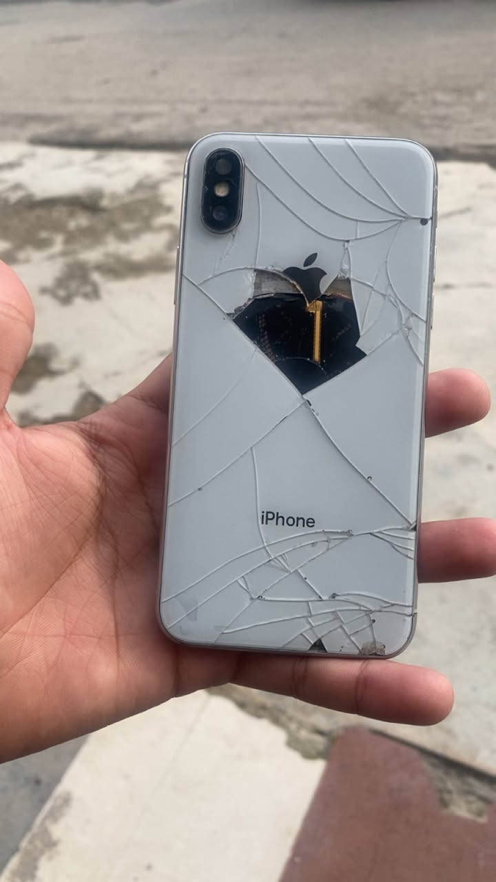 اكس يحتاجله اكس😂😂😂
السلام عليكم اكس متروس عيوب 

ذاكره 64 بطاريه 63سيم عاطل مبدل شاشه ضهر مكسور كامره امامي ميشتغل ونت شوي ضعيف 

السعر 35 الف قفل


**إذا كنت صاحب هذا الإعلان وتريد حذفه لأي سبب، رجاءا أرسل رسالة إلى الدعم الفني**