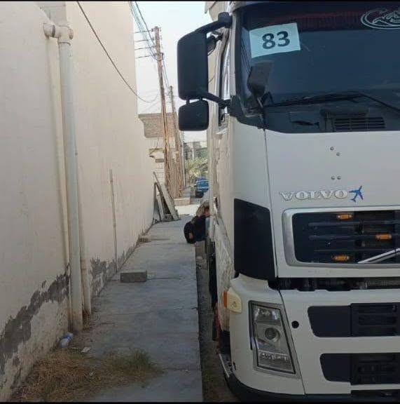 السلام عليكم فولفو للبيع موديل 
2003 مربوط صهريج تك تاير ماموجود 
كير اتوماتيك محرك 460 كير محرك شاصي مكفول قمارة 3 خطوط للاستفسار رقم الهاتف 
***********
