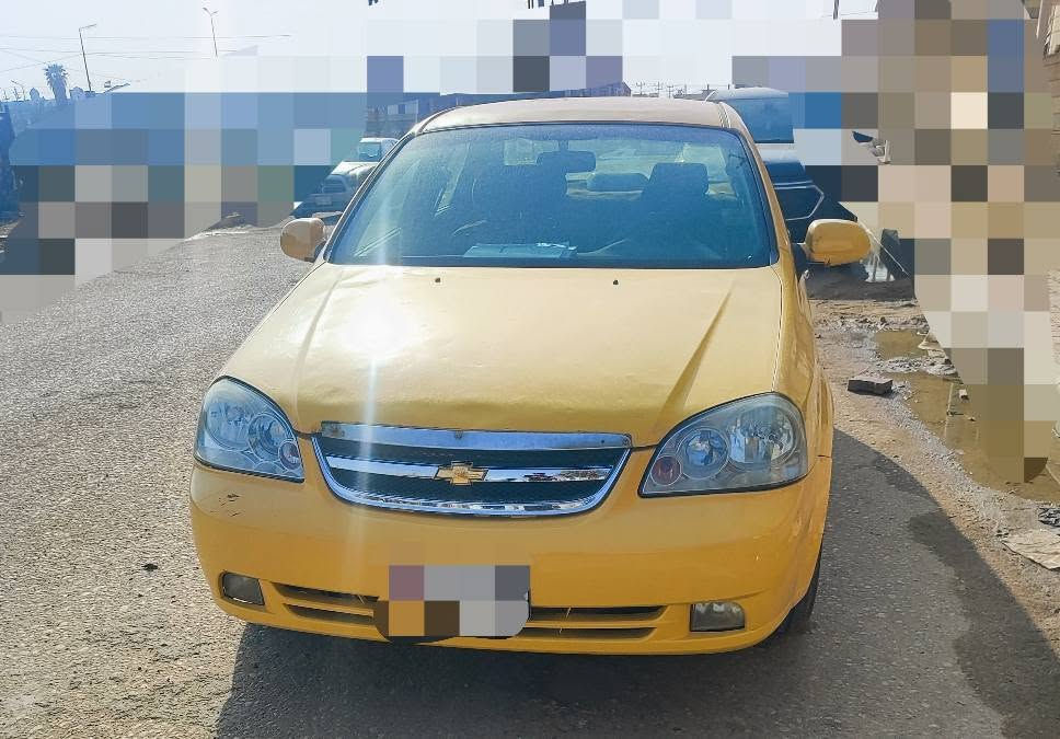 ابترا للبيع 2010صفراء اوتو ماتيك سياره حلوه مكان السياره العماره المركز السعر خاص للتفاصيل اتصل*********** عمارة, ميسان
