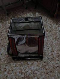 صندوق دلفري للبيع جديد ستعمال قليل سعره 15 مكاني بغداد العبيدي 0771805...