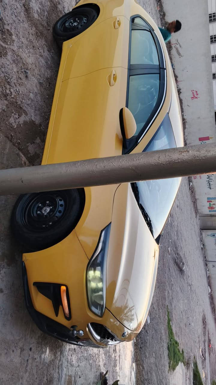 سلام عليكم عندي فورتي موديل2019وراد امريكي سياره حلواااا احلى من صوره تجي وشوف بعينك صوره الحادث بلمنشور مكينه دوش كير أيتي سياره باتري جديد تخم تاير جديد ويل جديد بيه منضوت غاز 
وسياره ما تعبانه هيأ وغرامات مصفره تحويل ثاني يوم 
السعر 123ورقه وبيه مجال قليل للشراي المكان التاجي سبع البور 
الاتصال على هاذه الرقم ***********
