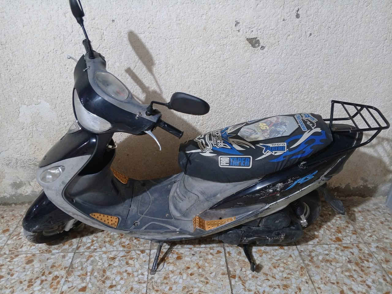 دراجة ماكس منغولي بلادية نكرة سلف كهربايات كلهة شغالة ترايك وين متريد السعر ٤٥٠ تصال ***********
