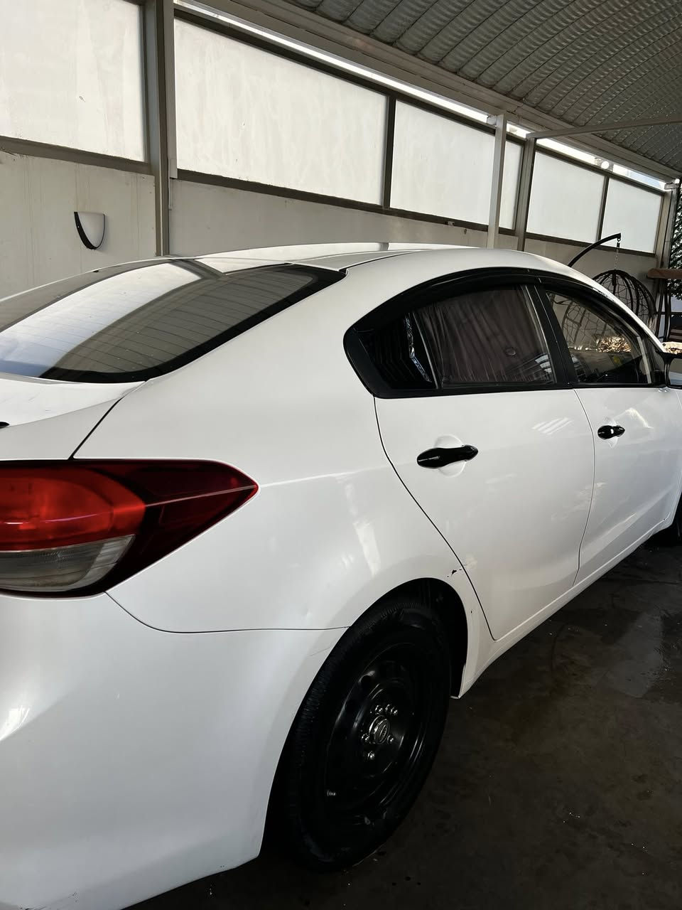 السلام عليكم 
سيراتو 2017 خليجي للبيع 
رقم اربيل 
مواصفات السياره 
مري شفط 
تحكم ستيرن 
شاشه وكامره خلفيه 
حداديه جديده 
تبريد جديد قبل اسبوع بدلت منظومه كامله 
السياره جاهزه متصرف عليها ابد 
السعر 135 وبيها مجال 
مكاني النجف ***********
