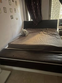 من رخصة لادمن كلشي مابيه بس جلد غرفة ٨ قطع سعر ٣٣٠ شراي يراسلني واتساب...