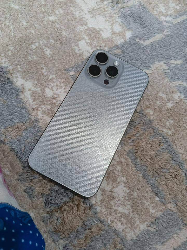 15 برو ماكس ذكراته 256
بطاريه 92

شرق اوسط 

جهاز بلادي مابي اي عيب السعر مليون و 100 وبي مجال 

‭0773 489 4573
