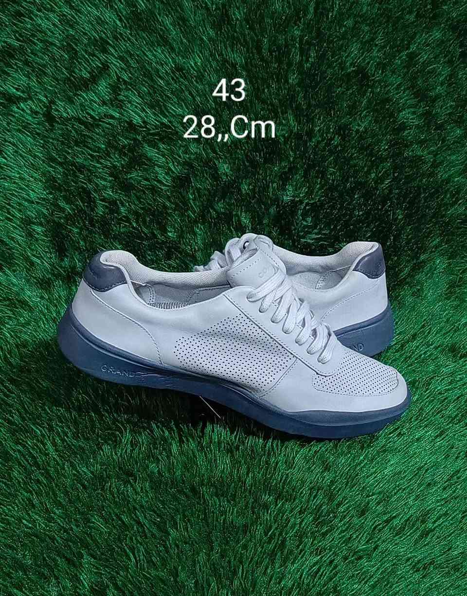 👟باله اوربي اورجنال درجه اولى 💯 
ماركات عالميه مستخدم قليل 
قياسات مختلفه 
لمعرفة الاسعار راسل الحساب 📱 
***********💐
يوجد توصيل جميع المحافظات 🚛
