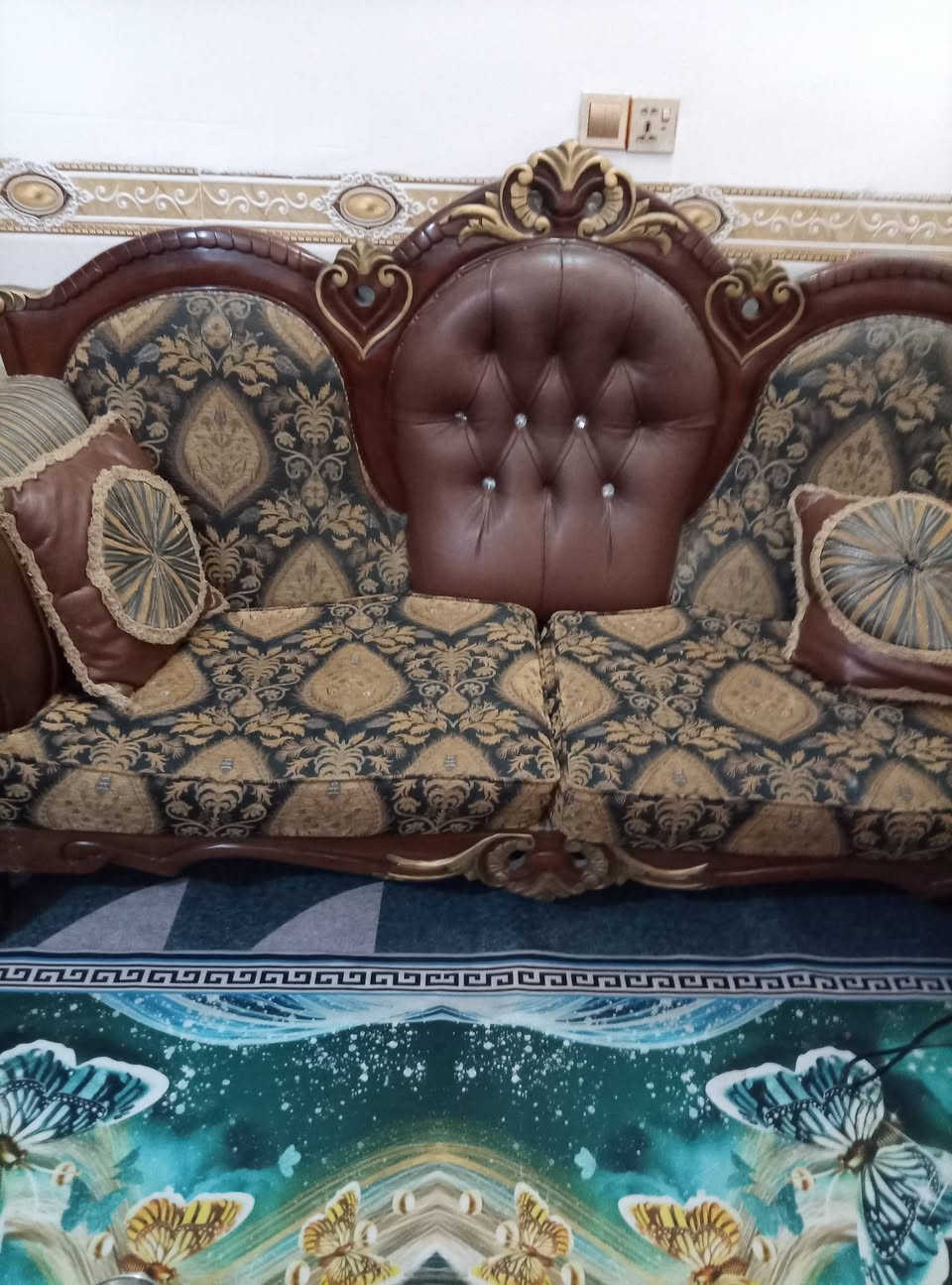 تخم اخو الجديد عشر مقاعد ب450للاستفسار الاتصال على الرقم ***********
