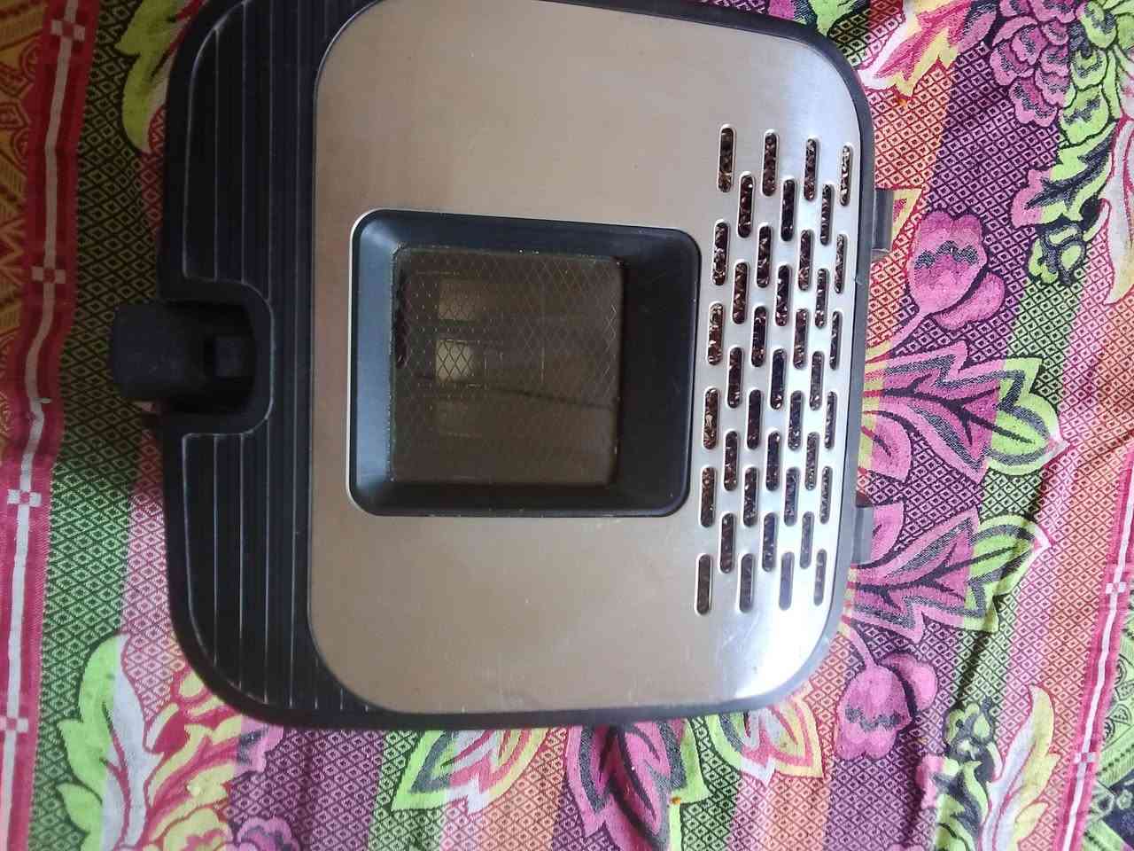 مقلا زيتية للبيع سعر 30  ***********
