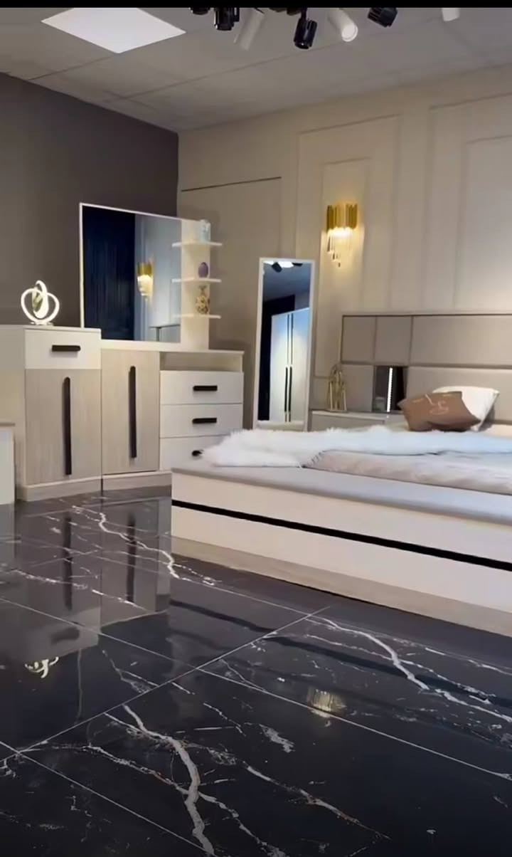 غرفه نوم  مكان تلعفر جديد بل كارتون تركي ١٠ قطع مخزن سرير درجه أولئ سعر مليون و١٠٠
*********** ***********
