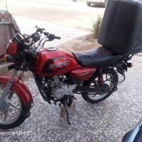 شباب عندي دراجه بوكسر موديل 18 كايمه مكينه اوراقها اوصولي 500 الف وبيه...