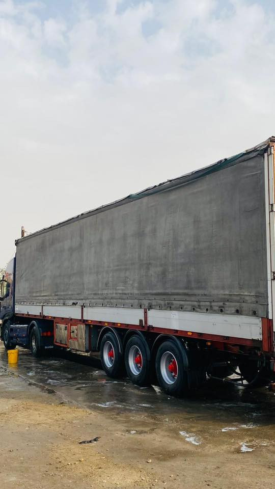 عربانه جادر مسرحي تخم تاير حرش تخم جوبلس  حداديه جديده كهربائيات كلهه شغاله  بريكه دسك  يوبي اس شغال كفاله عامه كاعيه خشب سلايت داخلهه حوض اللمانيه مطبخ +ثلاجه +صندوك كبير
فقط اتصال او واتساب
***********
