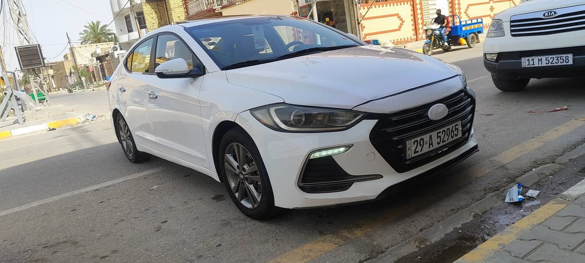 سلام عليكم سياره النترا خليجي سوبر موديل 2018سياره فول مواصفات رقم واسط دولي سنويه لل29 المكان واسط سياره مكفولة من الضربه والتبديل فقط جاملق صبغ اثر شخط السعر 120رقم الهاتف ***********
