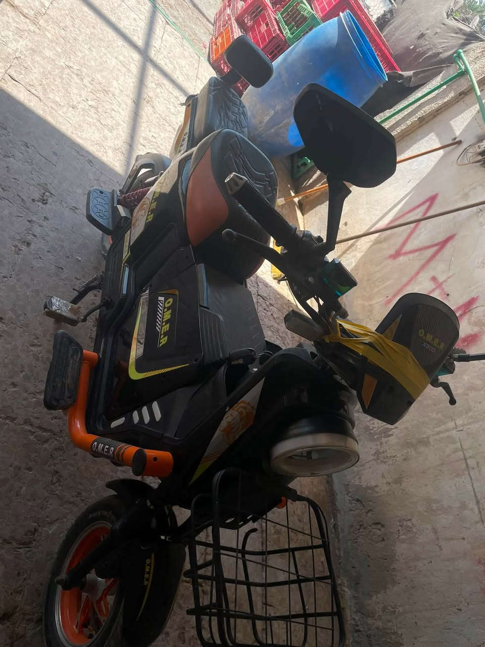 بايسكل شحن R9 نضيف كلش ب525 وبي مجال مكاني حله محاويل

‭***********‬

