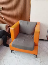 تخم للبيع يرادله تنضيف فط رجلين نضيفات مستعجل ع بيعته كلش قيم واخذ رقم...