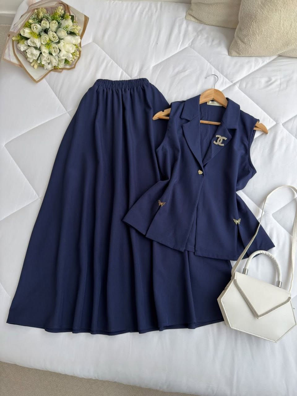 🌹بسم الله الرحمن الرحيم 🌹

آن هہ‌‏ذآ لرزقنآ مـآ لهہ‌‏ مـن نفاد💎
 
الجمال والاناقة كولكشن العيد يبدأ من هنا 

طقم قطعتين يلگ + تنوره حيل نازك بالبس 🥹

نوع الخامه  كبلك تركي  كوالتي عالي 🇹🇷

القياسات :38-40-42-44-46-48 

كوالتي عالي الجودة شرط الفحص بوجود المندوب 

#فستان #رمضاني #ملابس #اكسبلور #
#ملابس #نسائيه #احدث #الموديلات #


**إذا كنت صاحب هذا الإعلان وتريد حذفه لأي سبب، رجاءا أرسل رسالة إلى الدعم الفني**