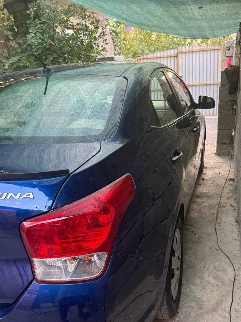 سيارة هونداي رينا 2020✔️
محرك 1400
نظام ڰير عادي وتوماتيك 
أخواني السيارة مكفول من الضرر 
فقط بيها حالوب بسقف 
بيها صبغ بوند وشويه من التكمه الورا أثر بسبب الأشجار 
السعر 85 بيها مجال شراي بيك خير وتدلل
للاستفسار ***********,***********
وترهم مراوس

