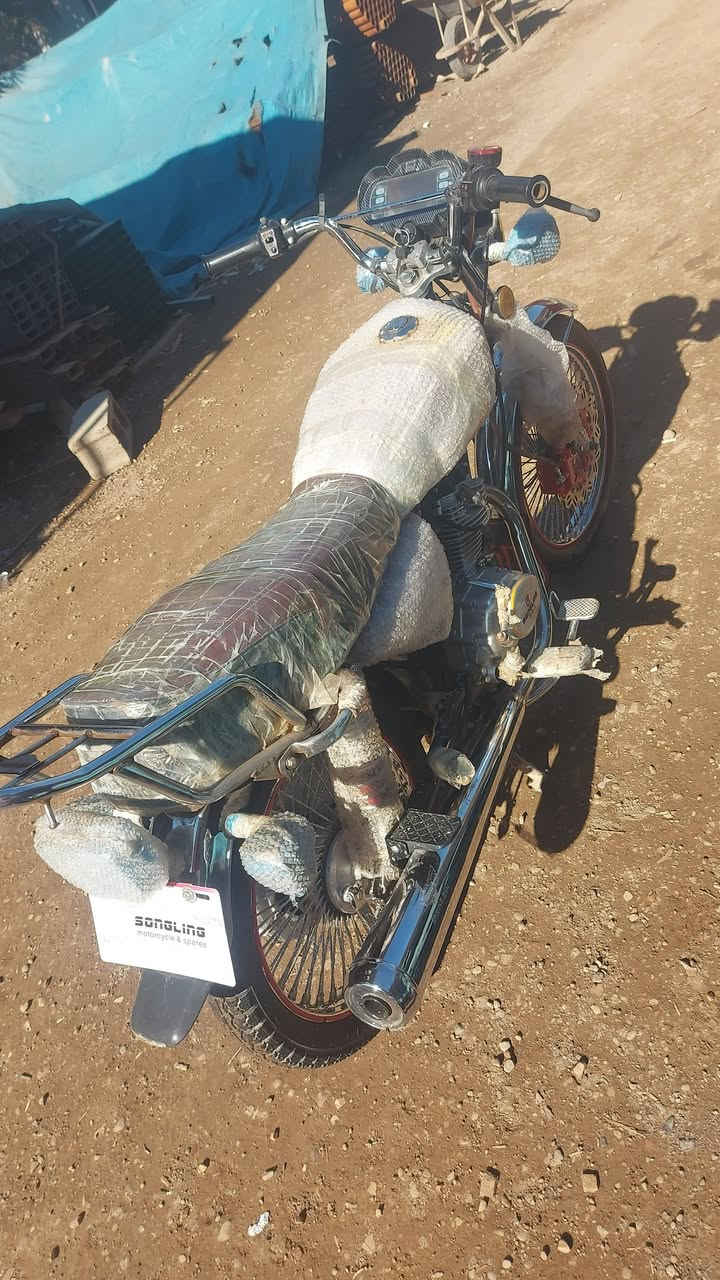 السلام عليكم  دراجه تايكر 24 للبيع نضيفه  السعر 620 وبيه مجال او مراوس حسب القناعه  ***********
