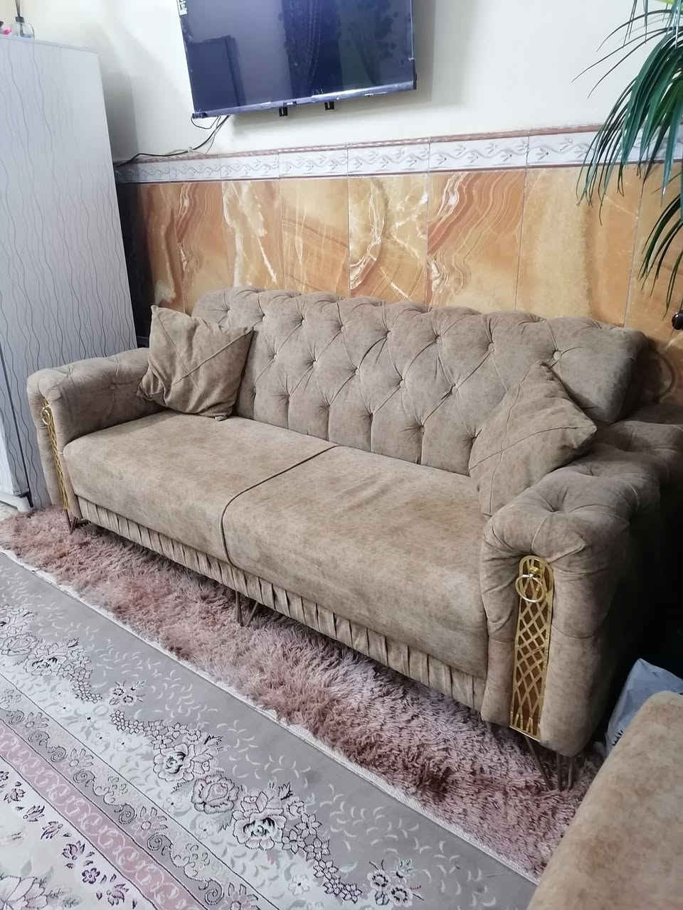 نِصٌ تّخَمَ نِظّيِّفِّ جِدِآ 5 مَقِآعٌدِقِنِفِّهِ وِګرَّسيِّنِ 250 آلَفِّ


**إذا كنت صاحب هذا الإعلان وتريد حذفه لأي سبب، رجاءا أرسل رسالة إلى الدعم الفني**