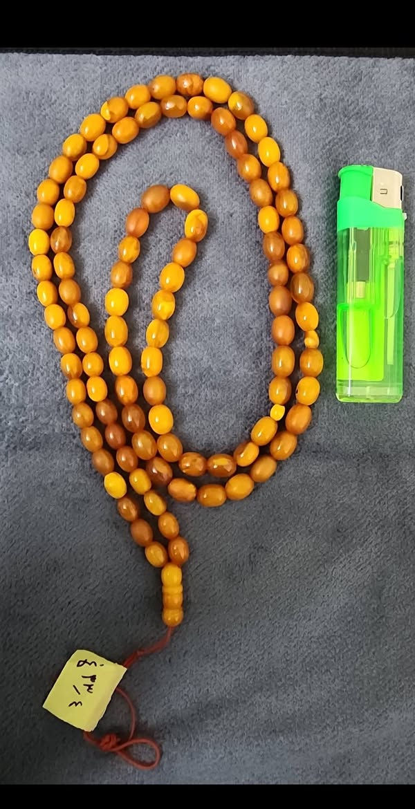 الى محبي سبح الصلاة
سبحة من الكهرب الألماني القديم والانتيك اصل عقود 
الوزن ٣٣ غرام 
١٠١ حبة
للإستفسار تفضل خاص
 ومتوفر واتساب ***********
متوفر توصيل في بغداد والمحافظات 
تحياتي للجميع
