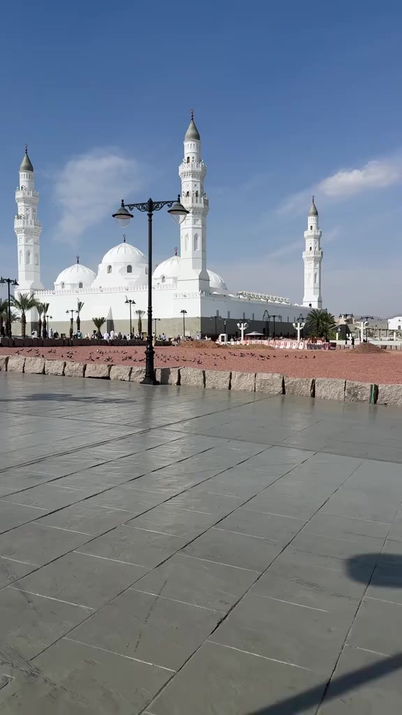 بسم الله الرحمن الرحيم
عمره شهر شوال بدائه باستلام الجوزات 
الفندق كلها محبس الجن جه المظلات 
 لدينا وزياره الاماكن تاريخيه المقدسه في مدينه المنوره ومكه المكرمه 

7ليالي في مكه المكرمه 
2 ليالي في مدينه المنوره 
ويوجد لدينا هديه 
باج تعريفي 
واحرمات نسائي ورجالي 
جنطه كبير    وجنطه صغير 
 
الاتصال عل الرقام الاتيه 
***********كورك
***********اسيا
