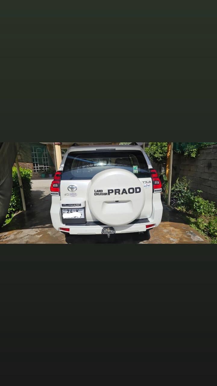 السلام عليكم 

تويوتا برادو 2023 Txs مدنايت ادشن

بحالة الزيرو ماشيه 68

السياره وكالة ساز 

السياره كله بلاك دشن من الشركه

للبيع او المراوس 

السياره مكفوله كفاله عامه من التبديل 

والصبغ والبارد

رقم دهوك

مواصفاتها : 

١-سلايت قماره

٢-مثبت سرعة

٣-حساس خلفي

٤-كاميره خلفي

٥- دبل تانكي ١٥٠ لتر 

٦- اشارات بالمرآة

- كشافات ضباب

٧-كراسي جلد اصلي 

٨-كراسي كهربائيه 2

٩-شاشه اصلية 

١١-حساس تاير   

١٤-مانع انزلاق

١٥-اربع جام اوتو

١٦-لايت زنون ناصي ***وعالي

١٧-زراك لايت 

١٨-هوك خلفي 

١٩-ارضيات (كاعيات) اصليه 

٢٠-بصمات اثنين 

٢١-تكم ارضيه ليزري 

٢٢-تحكمات فول ستيرن 

٢٣-طفايه اصلية

٢٤-نظام زحف 

٢٥-ترحيب

٢٦-مري جانبي كهربائي (شفط)

٢٧-تشغيل عن بعد 

- داخل بيجي

- كاميرا خلفية 

- بلوتوث

- مشغل CD

- منفذ AUX & USB

٣٢-محرك 6 سلندر 

السعر 459 $ وبيها مجال بسيط 

اضائه داخليه
مكان السيارة بغداد / العبايجي
للأستفسار الاتصال على الرقم ***********
