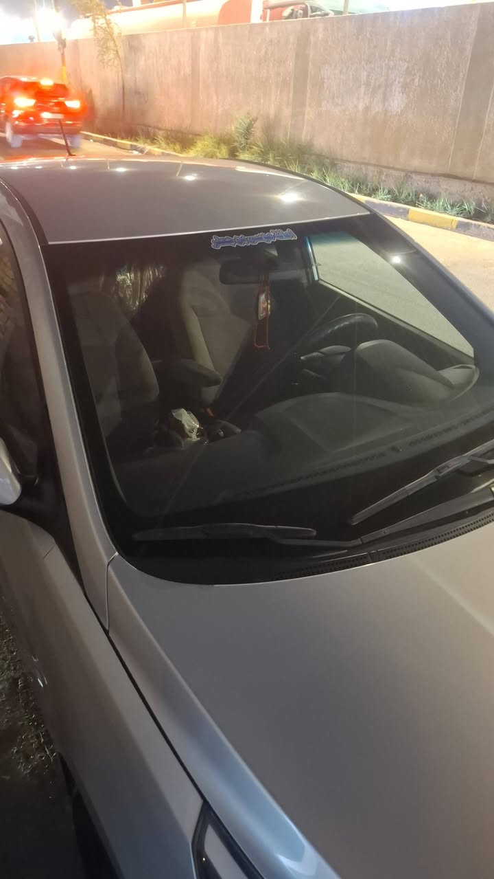 سلام عليكم النترا اكسنت مديل ١٦ سعر ٩٥ وارد امريكي *********** ابو علي
