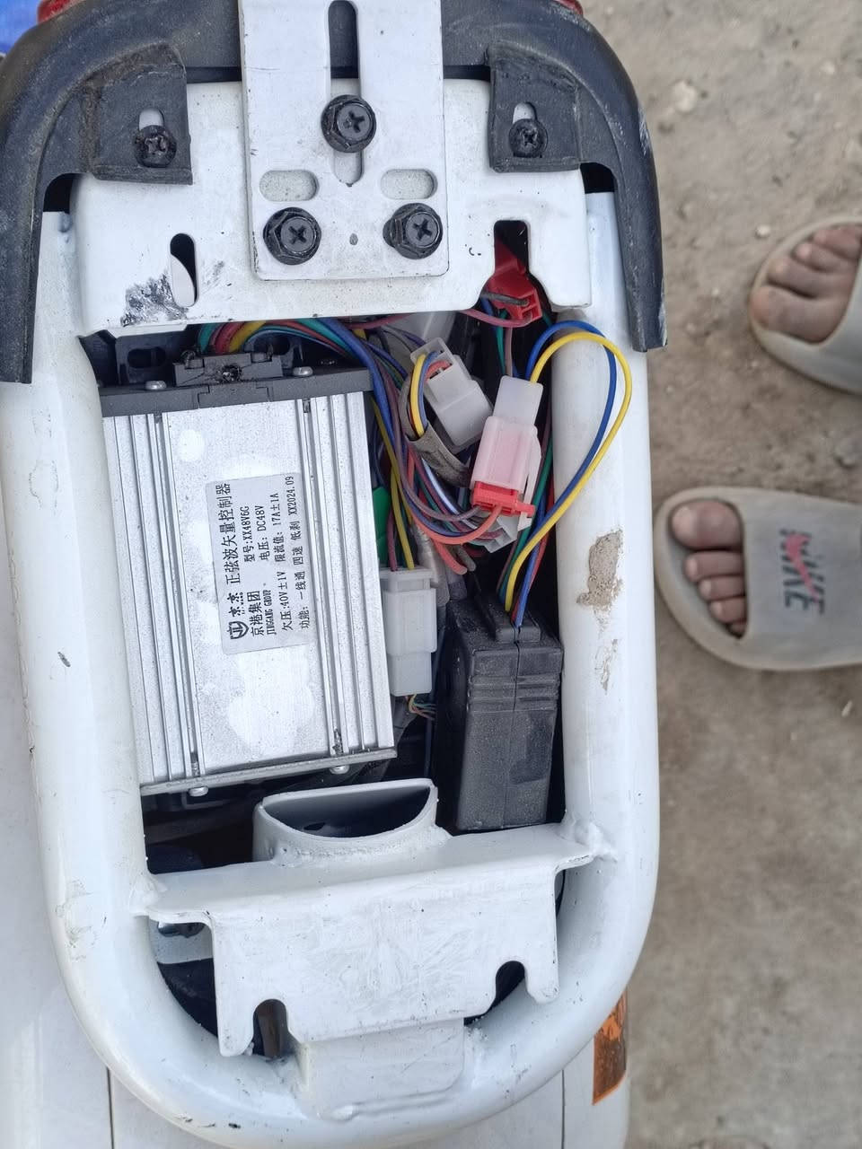 دراجه شحن نضيفه اربعه بطاريات للبيع ب 320وبيهه مجال


**إذا كنت صاحب هذا الإعلان وتريد حذفه لأي سبب، رجاءا أرسل رسالة إلى الدعم الفني**