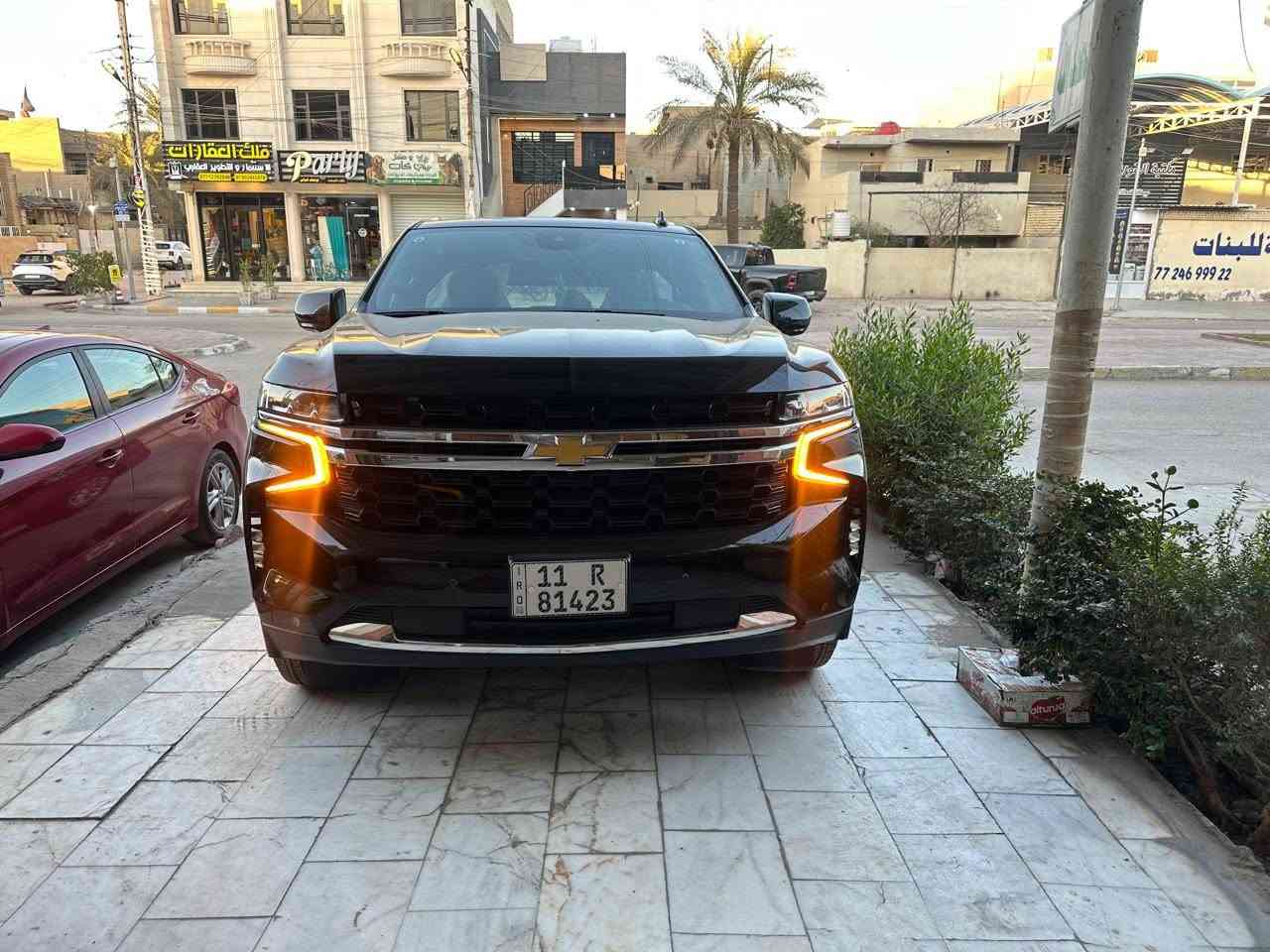 السلام عليكم للبيع تاهو 2023 خليجي مواصفات ls معروفة مكفوفة كفالة عامة زلغ ما بيها ماشية 19 الف فقط فقط السيارة بعدها بالضمان ضمانها 5 سنوات سيارة جديدة كلشششش رقم بغداد باسمي تحويل مباشر السيارة مغلفة pof حماية ضمان خمس سنوات سعره غلفتها ب 2000 دولار مكينة 8 سلندر 5300 كلشي بعدة بوضع الشركة حتى الدوسات عنواني بغداد البلديات السعر 500 ورقة يعني (5 شدات) و بيها مجال للشراي 
سيارة تفيد الجناي للاستفسار 
***********
