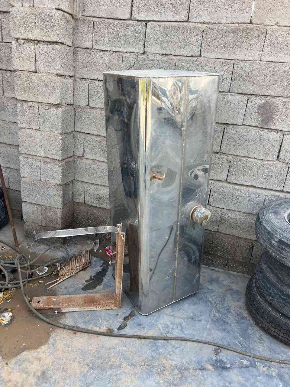 السلام عليكم
تانكي استيل تفصال
٤٥٠ لتر
الطول ١٥٠
العرض ٥٠
الارتفاع ٥٠
يرهم للهينو
للانكر
للاللشيطان
بغداد جسر ديالى
*********** ٠٧٧١٣٩٩٥٤٥
