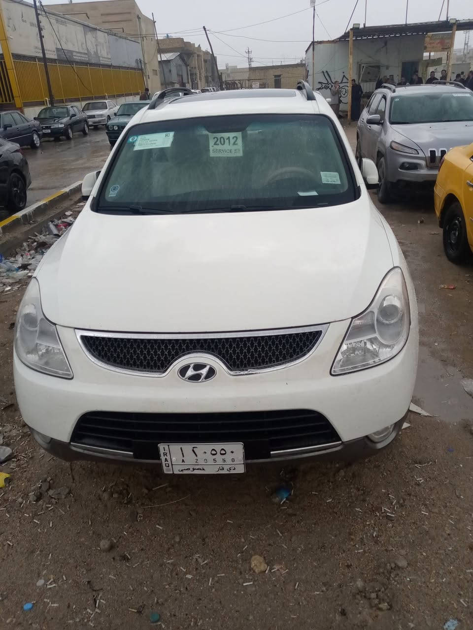 سلام عليكم فير كروز للبيع موديل 2012 مكفولة كفاله عامه من ضربه وصبغ وتبديل حتى من  الرصعه تبريد ثلج تدفئ مرايات شفط كشنات كهرباء جنطه شفط تحديد سرعه حداديه جديده تايرات جدد مكينه سته سلندر سبعة راكب بسمي تحويل ثاني يوم رقم ذي قار سنويه لل 30 سياراه وضع الشركة مال جناي المكان الناصريه مركز الرقم *********** السعر خاص بيع ومراوس
