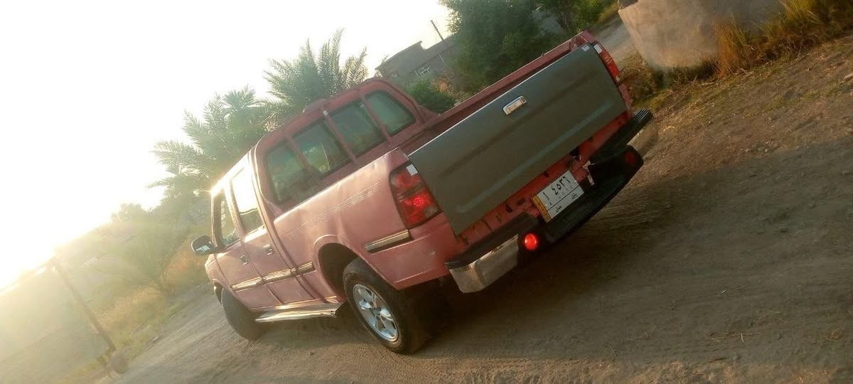 السلام عليكم بيكم كنو 2006 للبيع محرك وكير كفاله محرك نوزل تخم تاير تخم ويل كب كهربائيات كامله غرفتها حلوه شواصي مكفوله رقم بابل بأسمي تحويل ثاني يوم 
(السعر40وبيها مجال) 
للاتصال(‭0780 241 1526‬)
