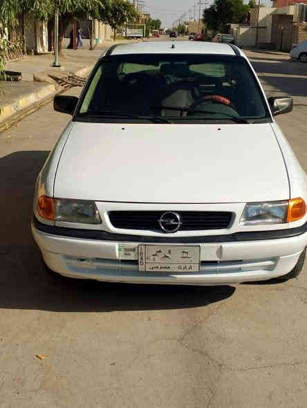 اوبل استرا ١٩٩٣ مشروع وطني سنوية ٢٨ ضرر صندوق السياره وصبغ بونيد وهلالات رقم كركوك السعر ٣٨ ورقة الاتصال  ***********
