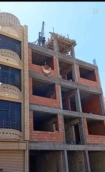 السلام عليكم ونج تصعيد مواد البناء ومواد التطبيك الارضيه بورسلين ٦٠ في ٦٠  وال120في 60والكاشي  وتصعيد الاشتايكر  وعمل الاشتايكر كرسته وعمل قلع شتايكر قديم وتنزيله  اعادت ماستك وتزفيت الاسطح  بأسعار تنافسيه عملنه داخل بغداد واتساب بنفس لرقم *********** عقيل السعيدي
