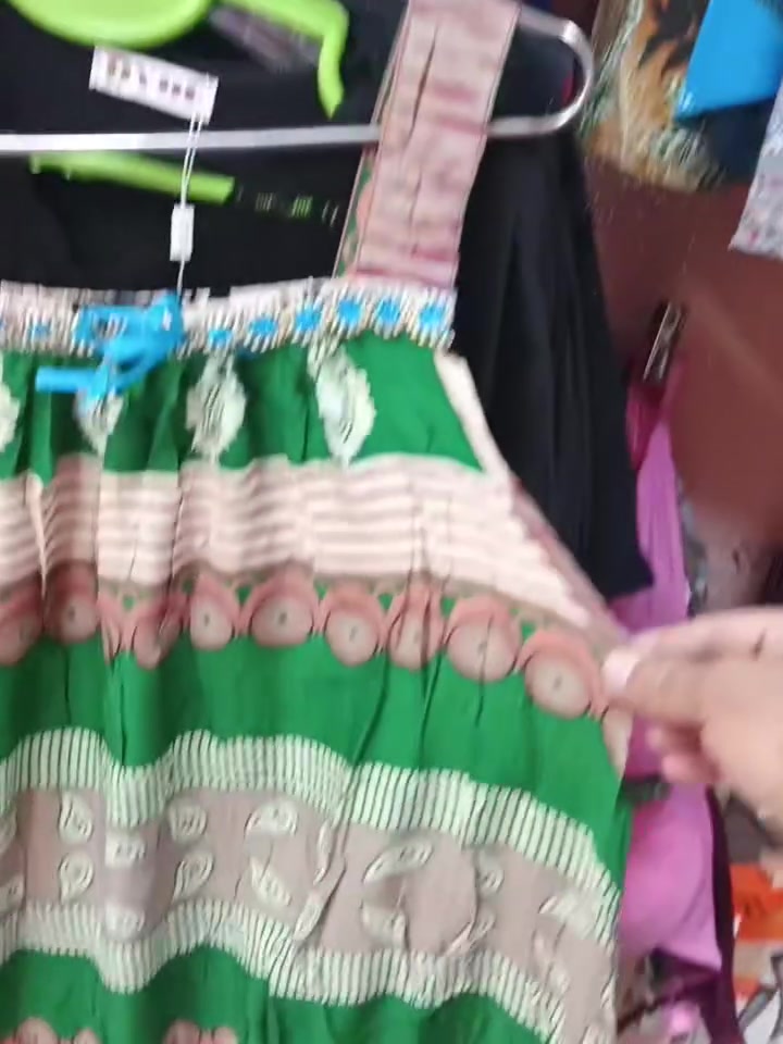 كشمير سعره 5 ألف توصيل موجودة


**إذا كنت صاحب هذا الإعلان وتريد حذفه لأي سبب، رجاءا أرسل رسالة إلى الدعم الفني**