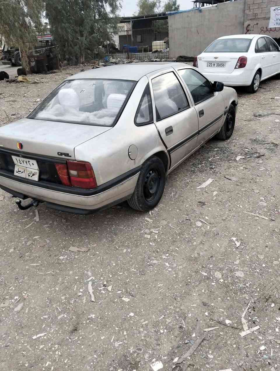 السلام عليكم سياره فيكترا للبيع موديل 90 حجم المحرك 20 عنوان كركوك سعر 38 رقم الهاتف ***********
