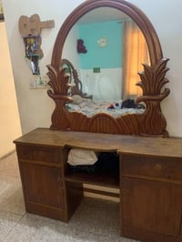 غرفه ام سته أبواب صاج عراقي السعر ٥٠٠ وبيها مجال للاستفسار خاص أو تساب...