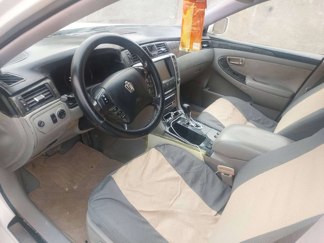 سلام عليكم شاهينه رقم كركوك كصه جنطه ابيع كصتين سعر 65 فول فتحه 3 قطع تبريد موديل 2007 صل بصمه رصاصي *********** مكاني نجف ناحية لحريه
