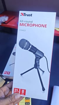 متوفر 20كامره مع 13مايك كلهن جدد كبس امزون  الك بيهن رزق راسىلني وتدلل...